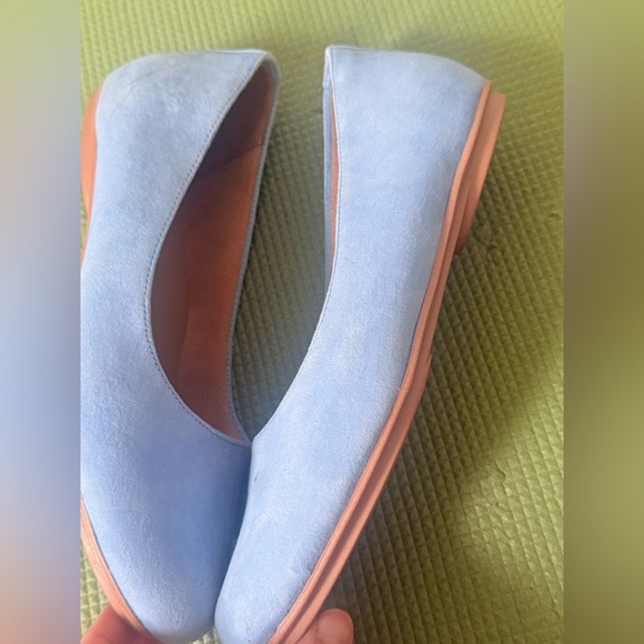 Naturalizer Light Blue Suede Flats - Picture 4 of 6
